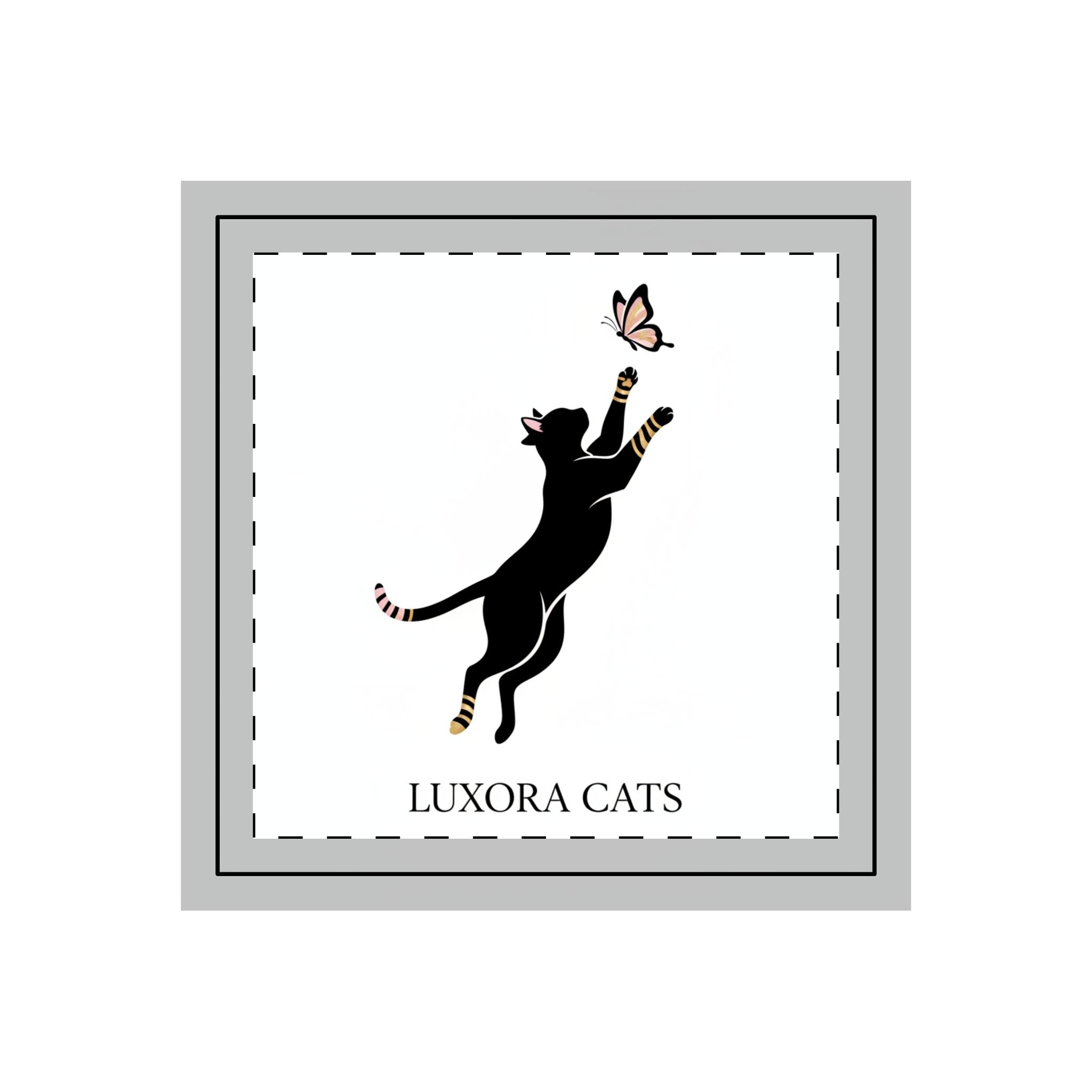 Funda de Cojín Luxora Cats — Gato y Mariposa